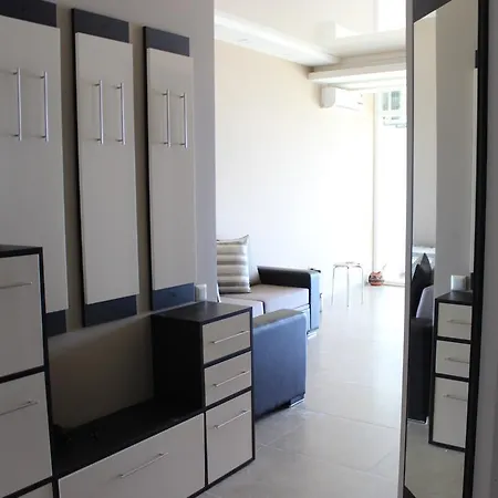 Apartment Magnolia Seaside Batumi Room photo