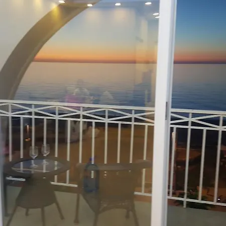 Apartment Magnolia Seaside Batumi Exterior photo